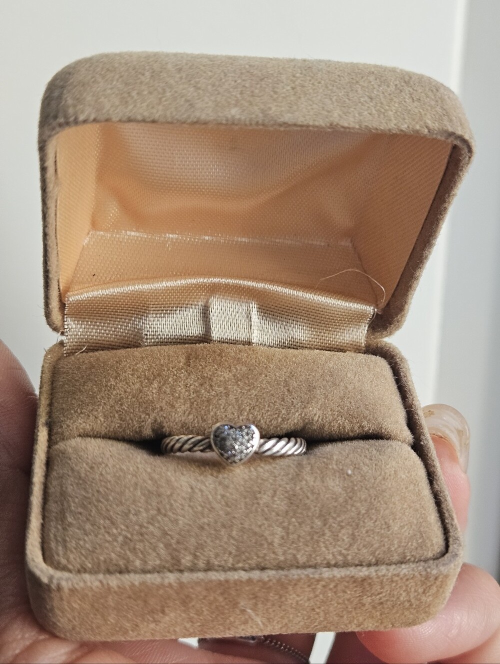 David Yurman Cable Collectibles Diamond Heart Pavé Sterling Silver Ring Size 6✨️ - Picture 3 of 15